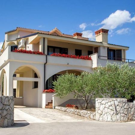Apartman Mariolina Apartment Krk Town Luaran gambar