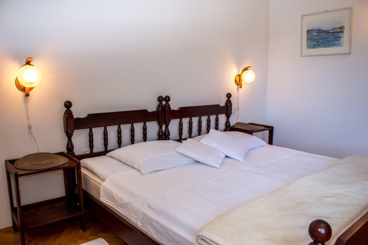 Apartman Mariolina Apartment Krk Town Luaran gambar